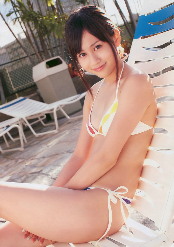 [Weekly Playboy] 2010 No.10 前田敦子 秋山莉奈 エリナ 佐藤寛子 AKB48