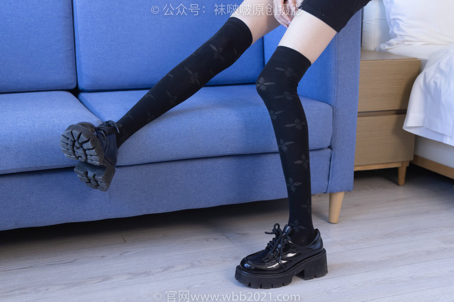 BoBoSocks袜啵啵 No.270 稚予-高跟鞋、皮鞋、厚黑丝、黑色大腿棉袜 [150P1V-5.54GB]
