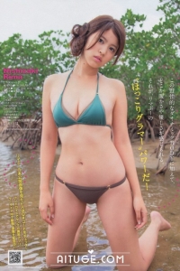 [Young Magazine] 2014 No.18 白石麻衣 西崎莉麻 [12P]